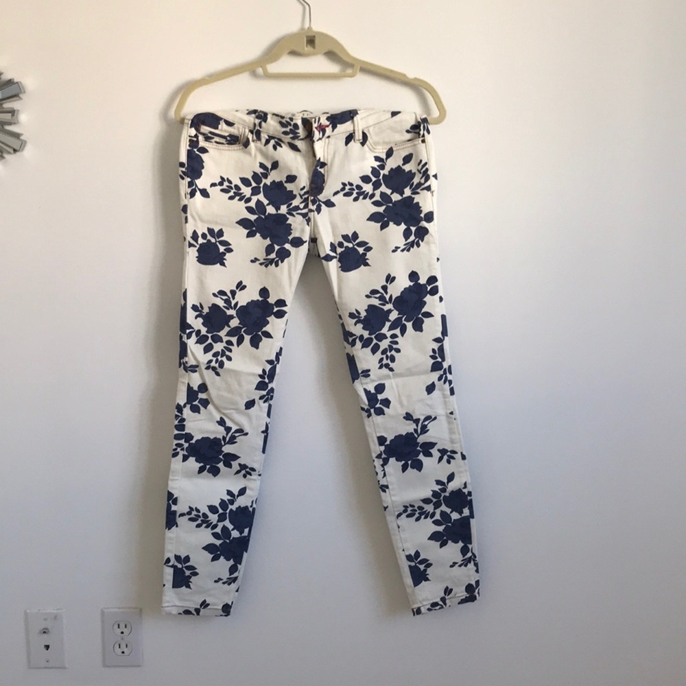 Zara floral jeans size 36, USA size 4